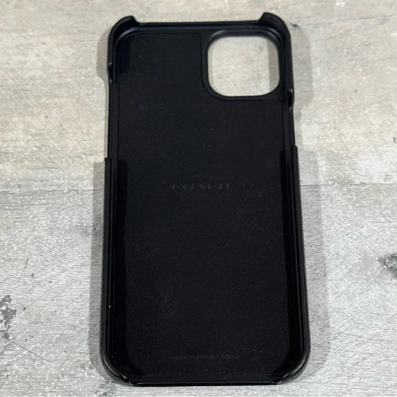 COACH Iphone 15 Plus Case In Signature Canvas In Charcoal